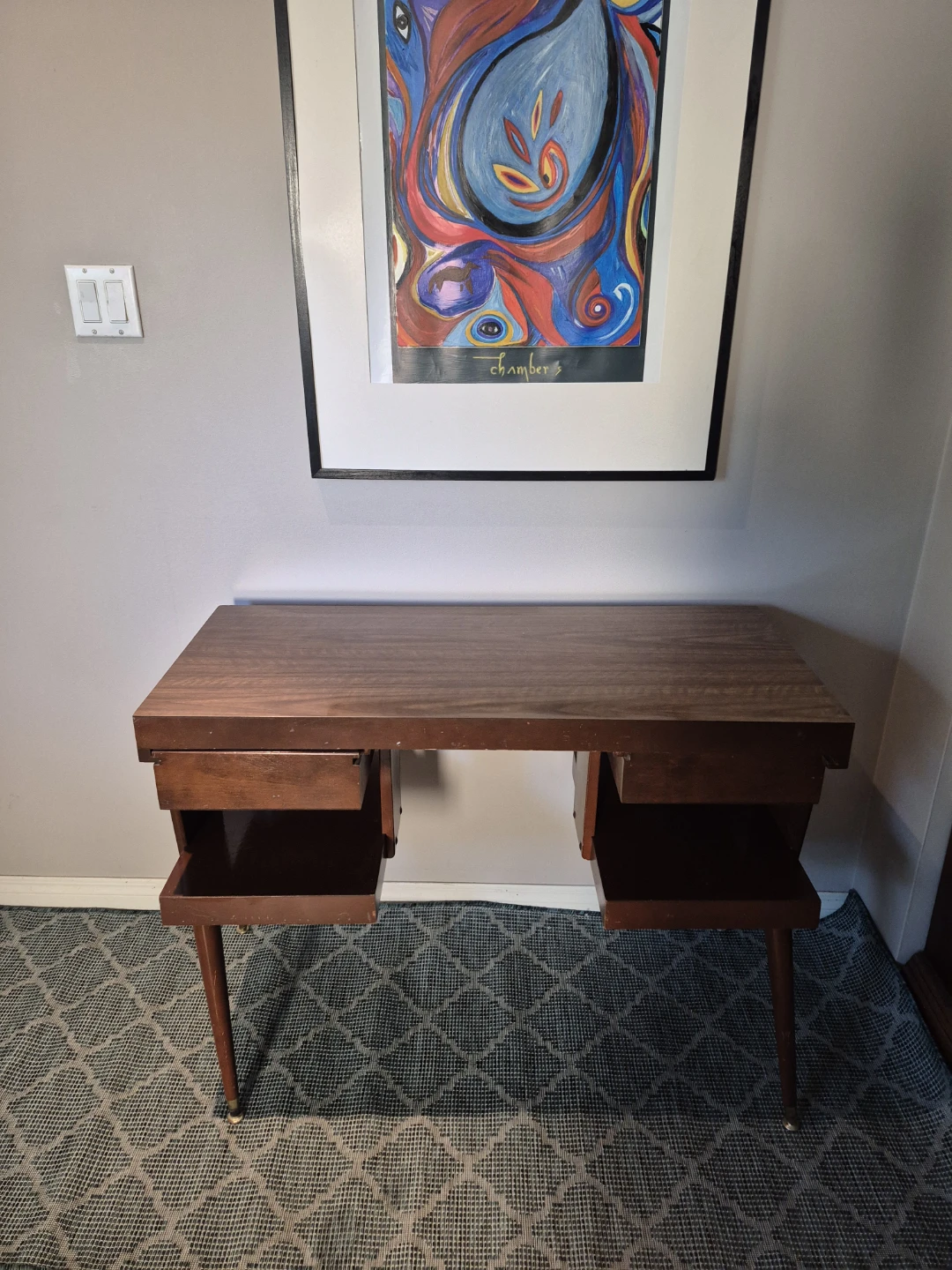 Vintage Mid Century Desk/Vanity with drawers - photo 3