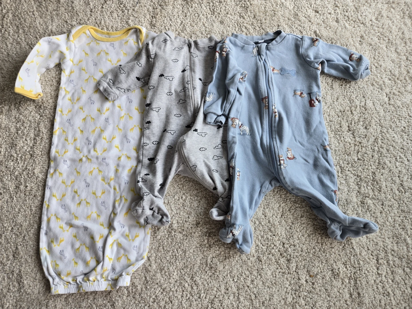 Newborn and 0 - 3 months Baby Clothes Bundle - photo 4