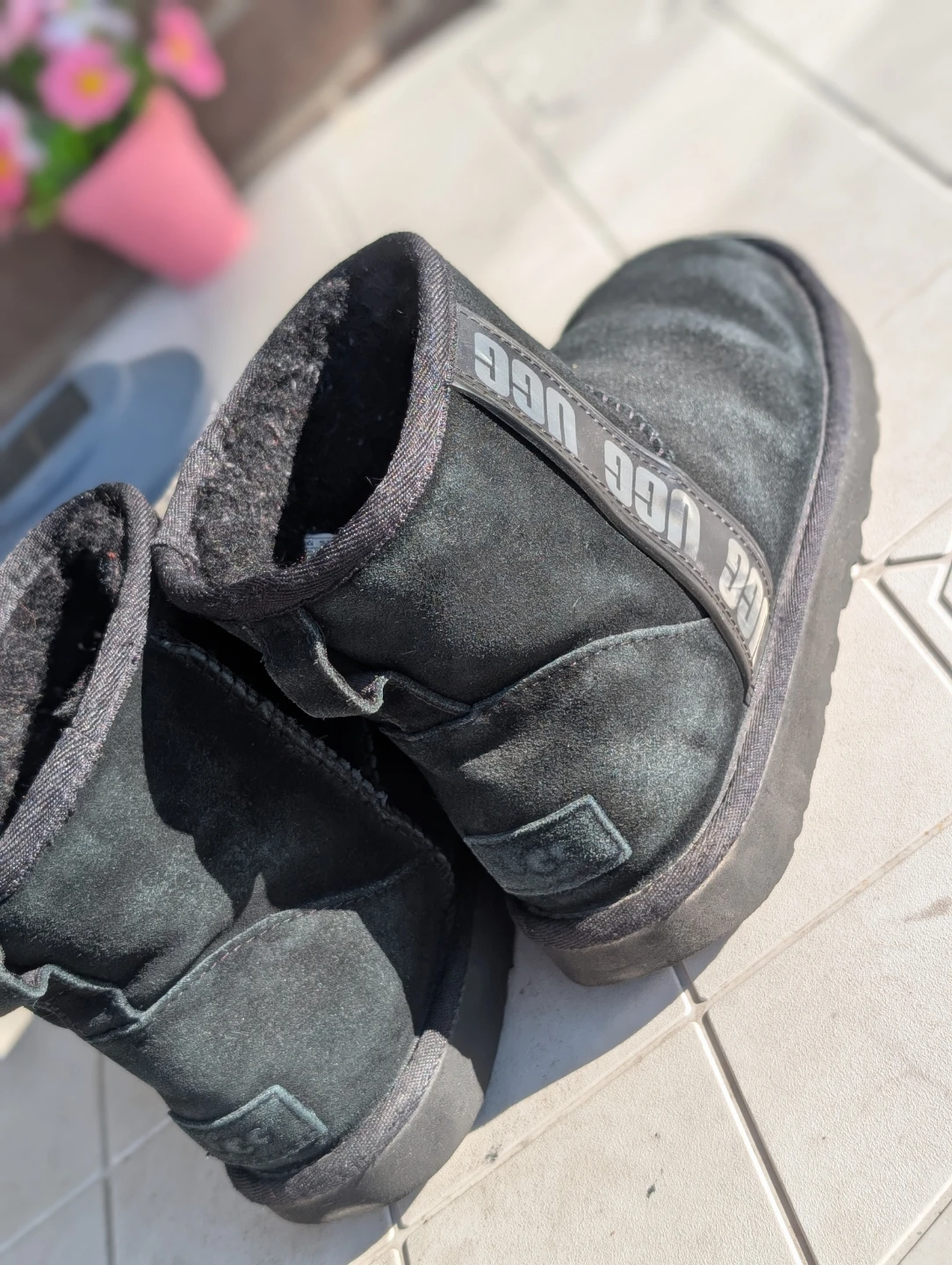 UGG Australia Black Suede Sheepskin Boots - Size 8 - photo 4