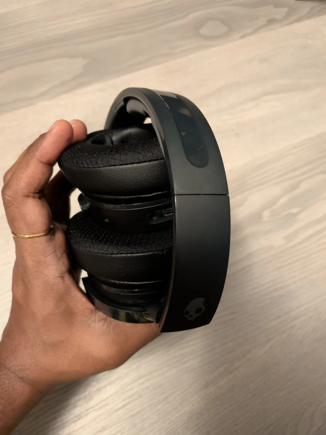 Skullcandy HESH ANC headphones