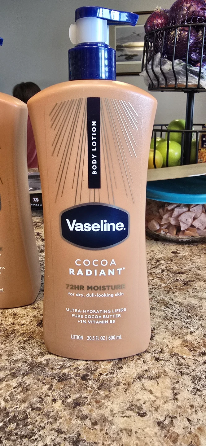 VASELINE COCOA RADIANT LOTION - photo 2