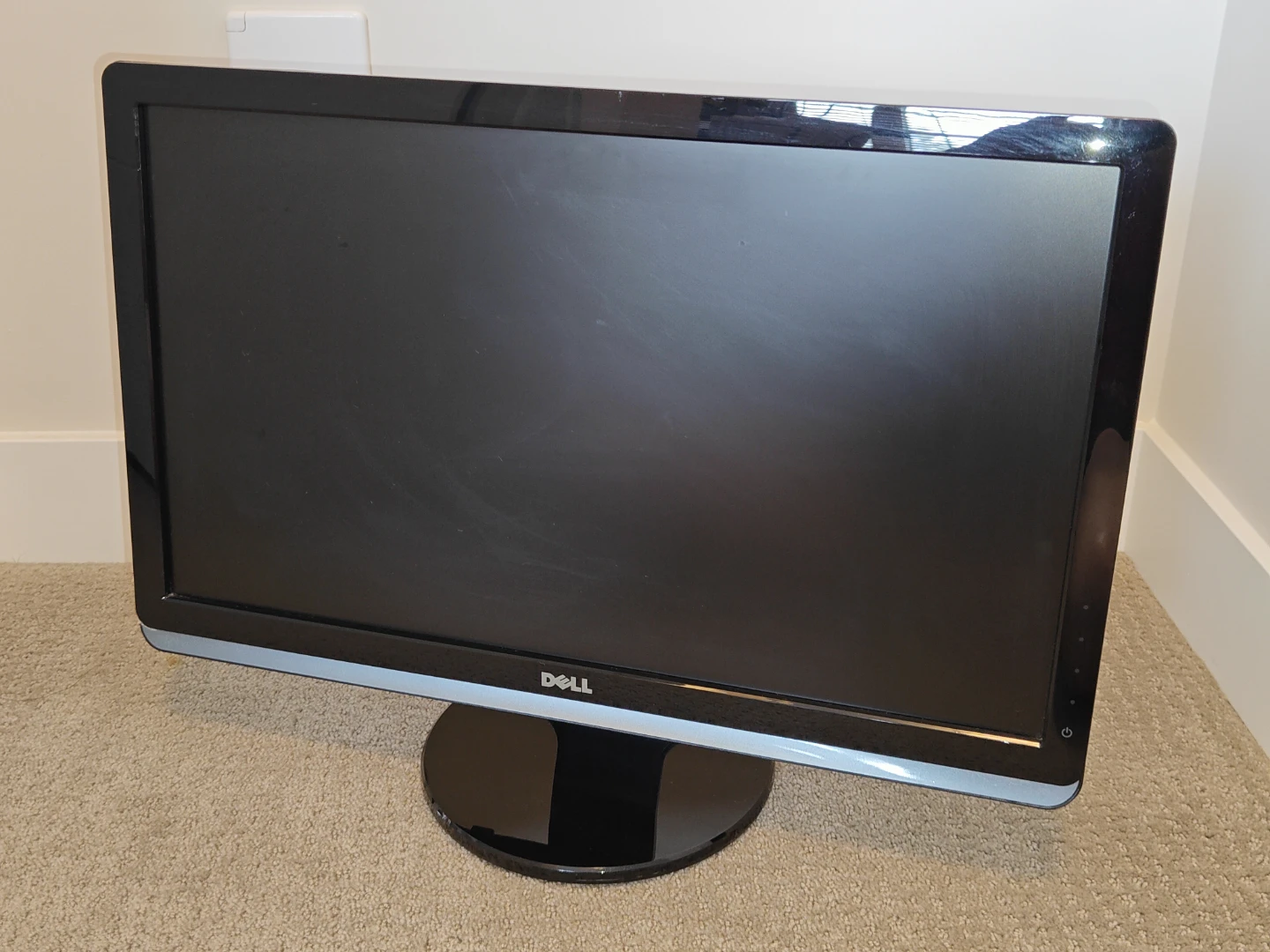 Dell 21.5" Full HD 1080p Computer Monitor Display (ST2220Mc) - photo 2