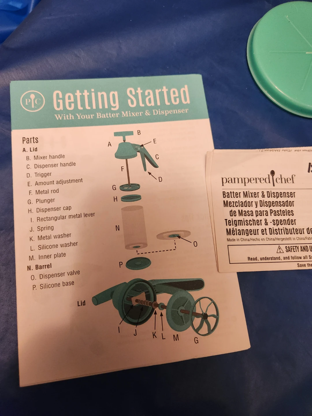 Pampered Chef Batter Mixer & Dispenser - photo 2