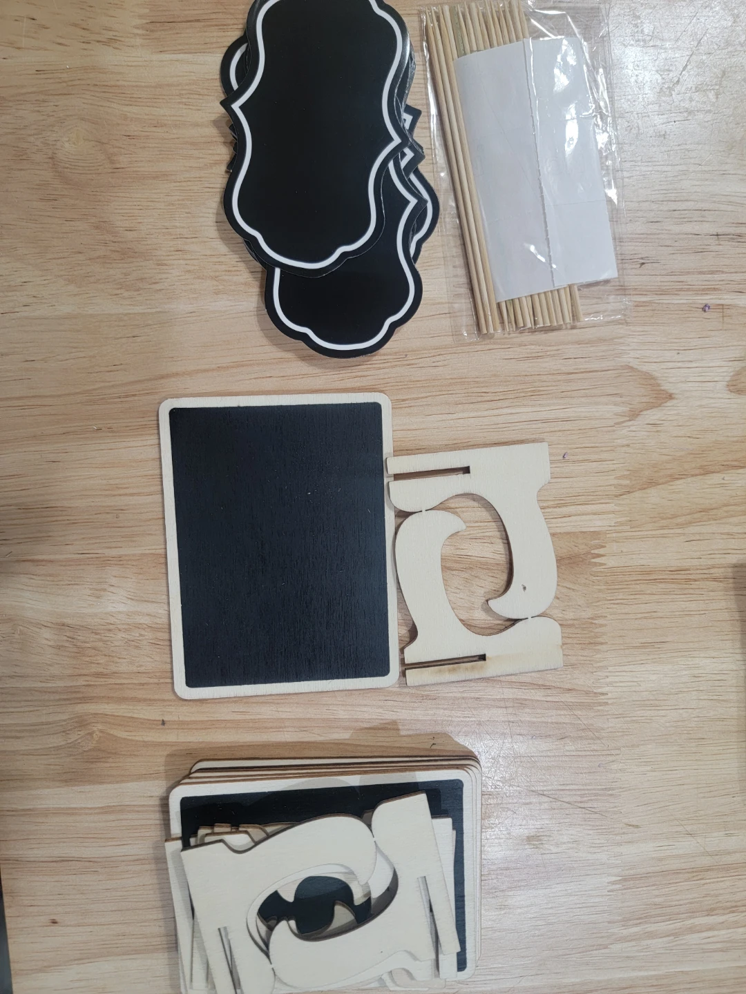Chalkboard Sign Holders & Glitter Card Holders - photo 3