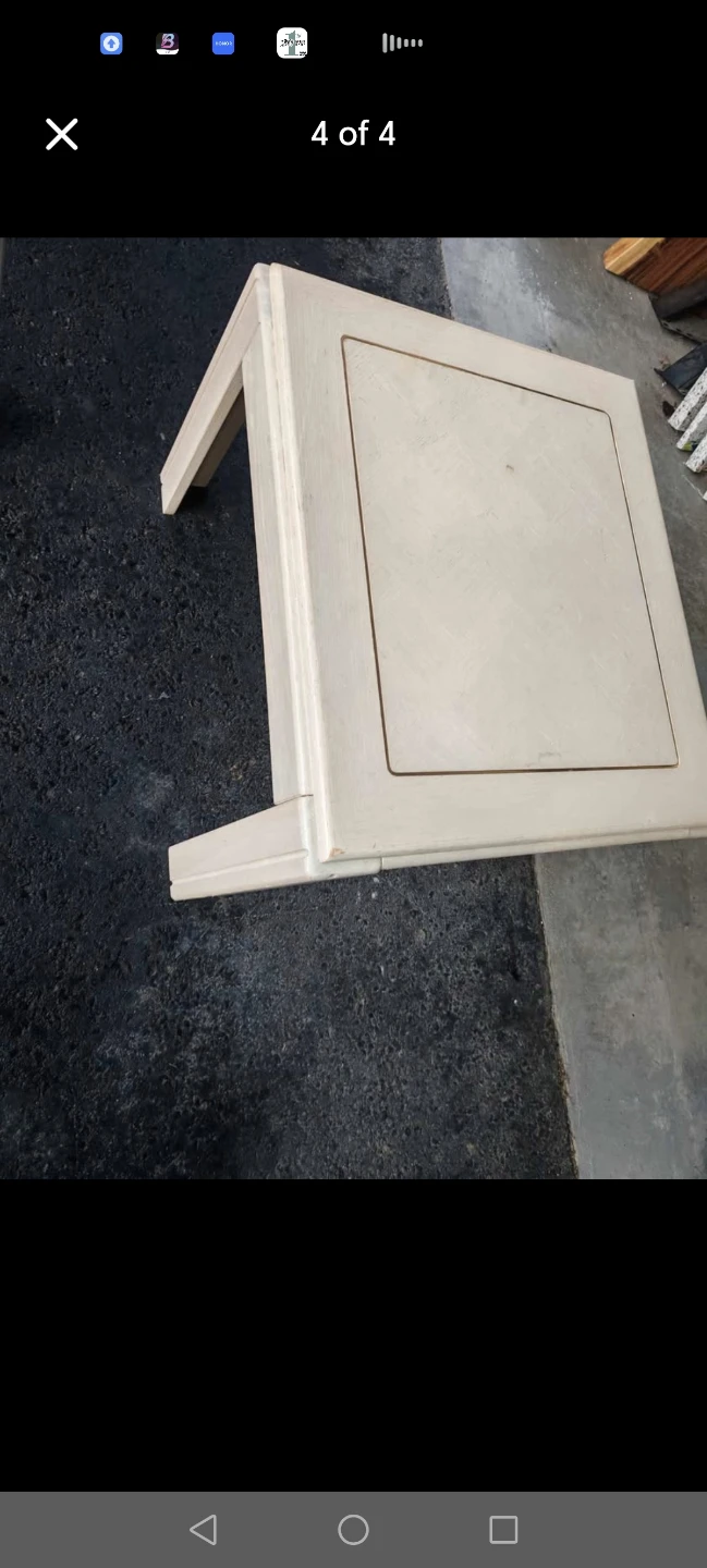 End table