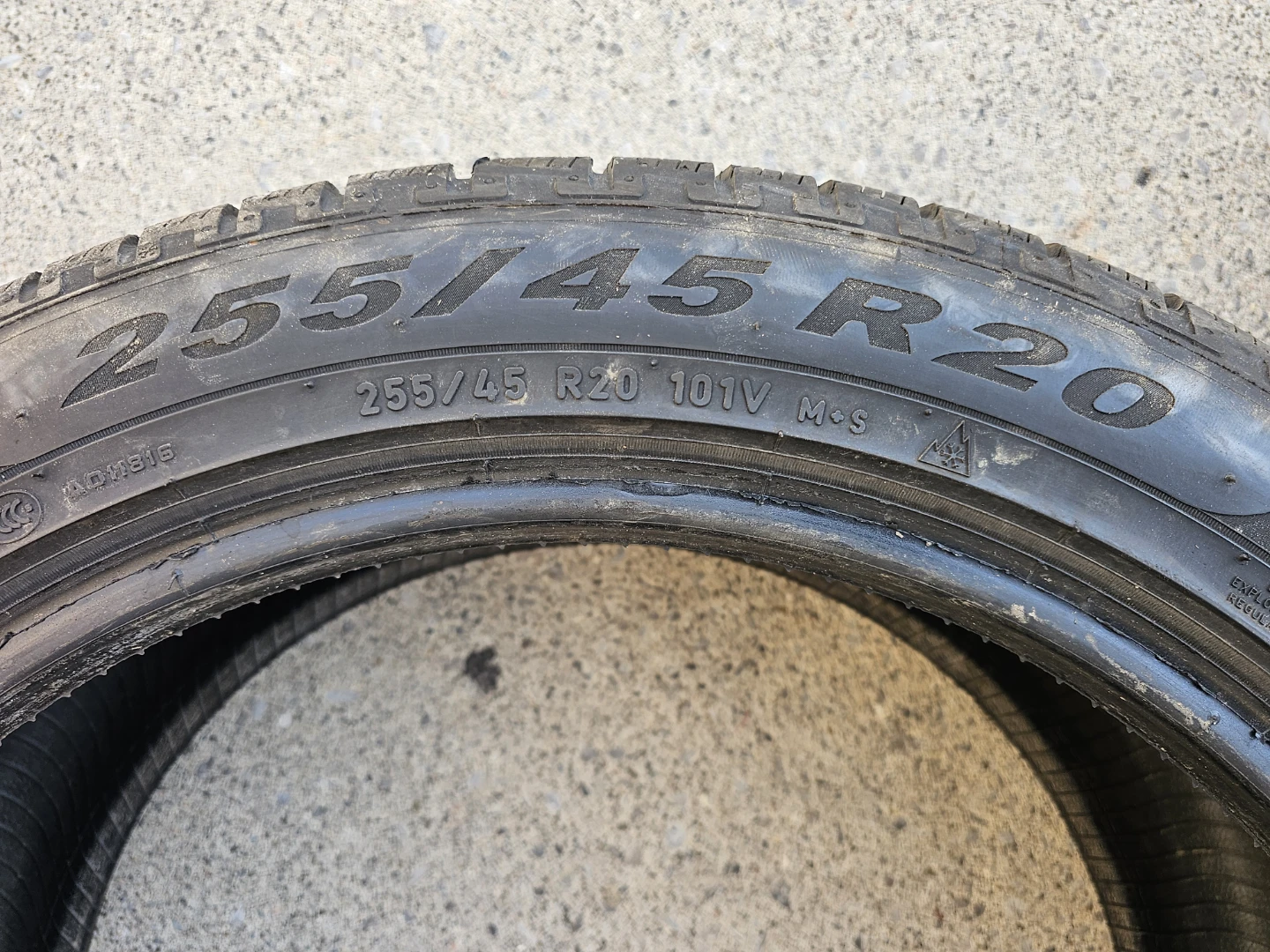 255/45 R20 PIRELLI WINTER TIRES - photo 3