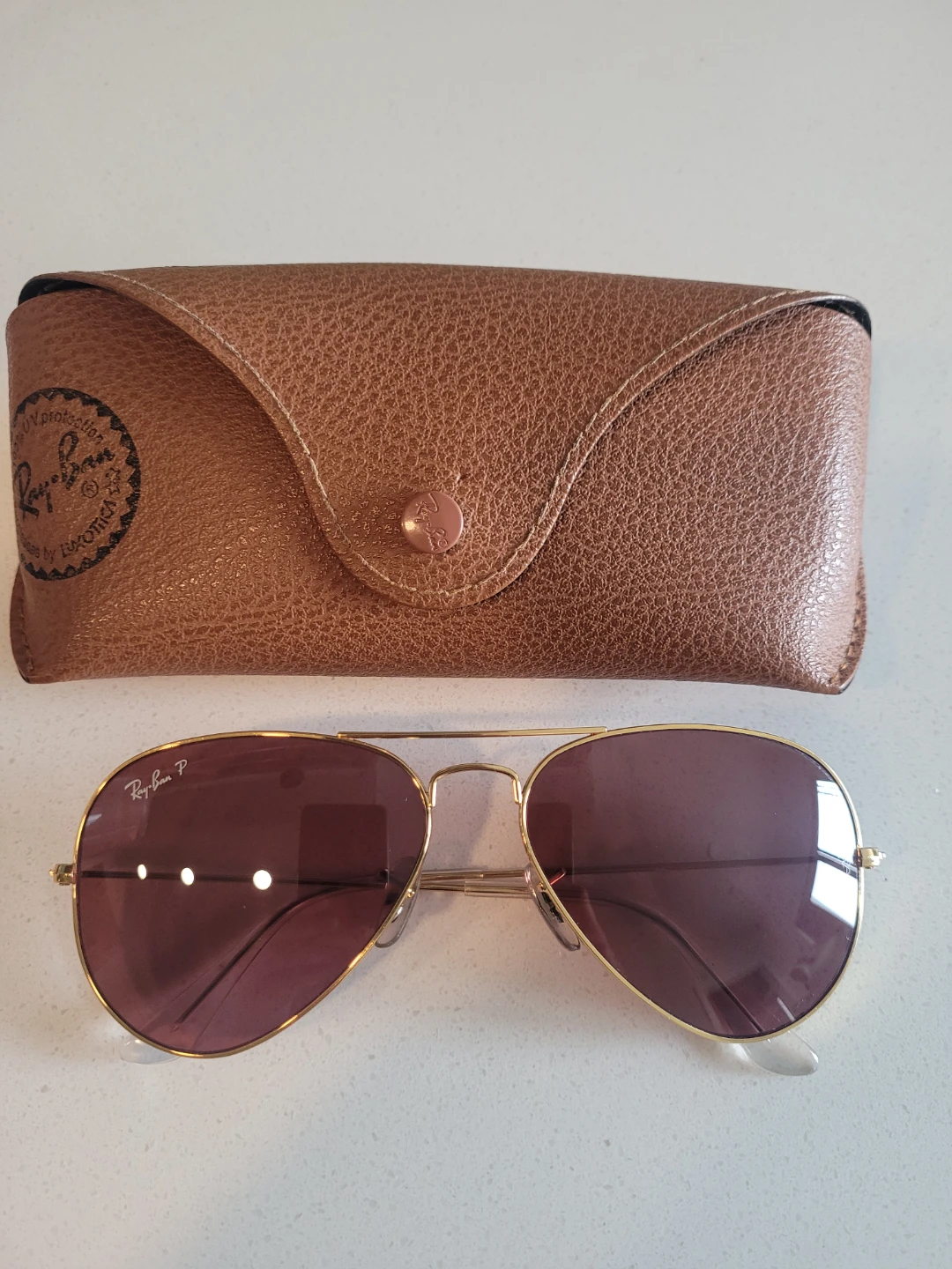 Ray-Ban Aviator Sunglasses with Case