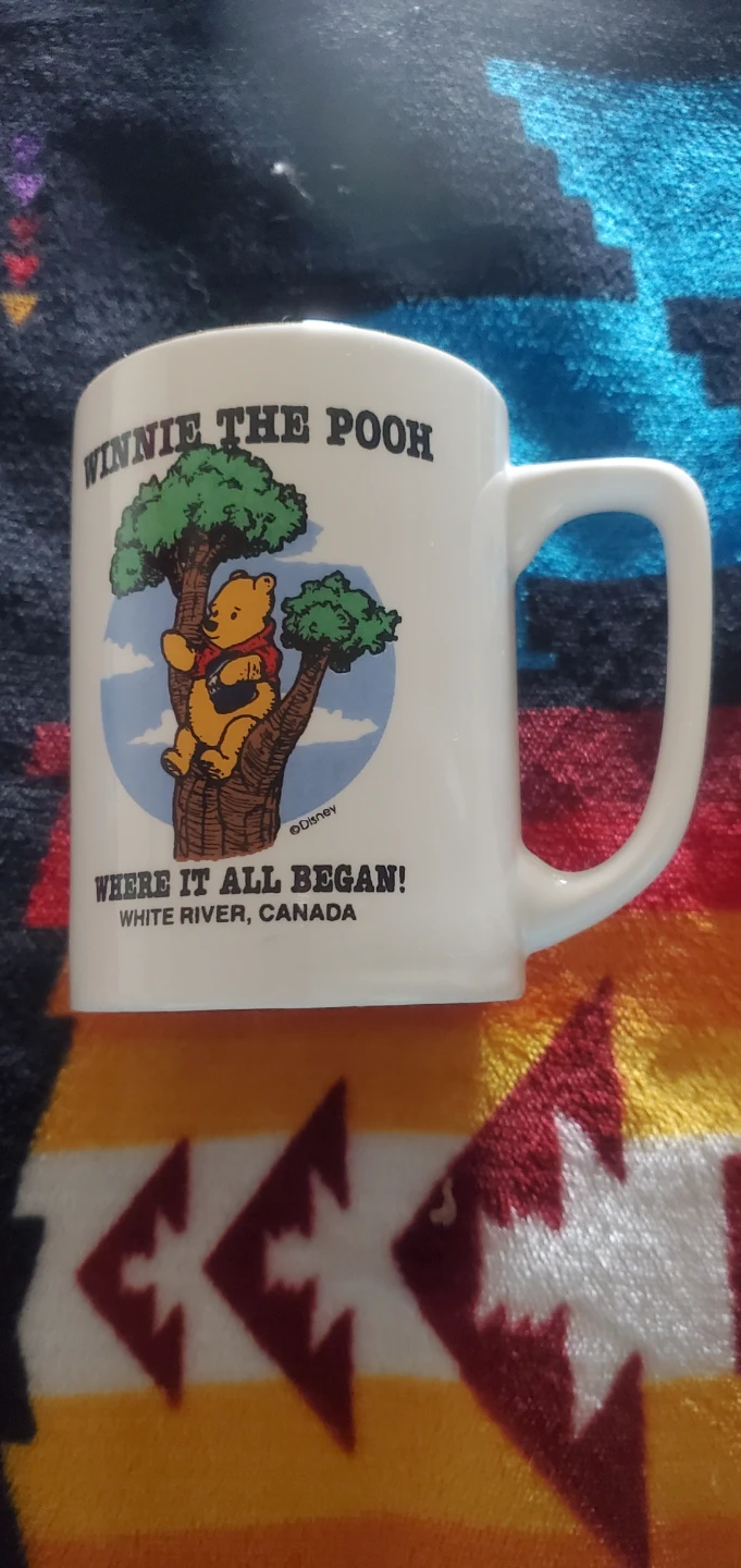 Winnie the Pooh Mug - collectors mug - photo 4