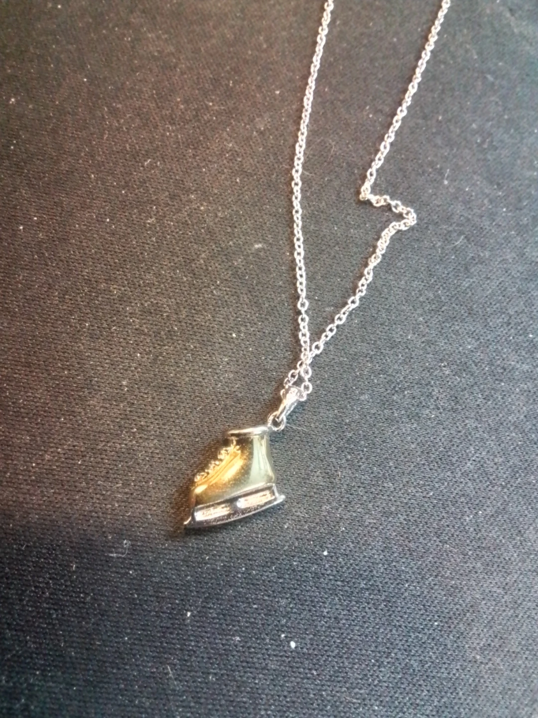 Authentic "First" Sterling Silver .925 Figure Ice Skate Pendant - photo 3