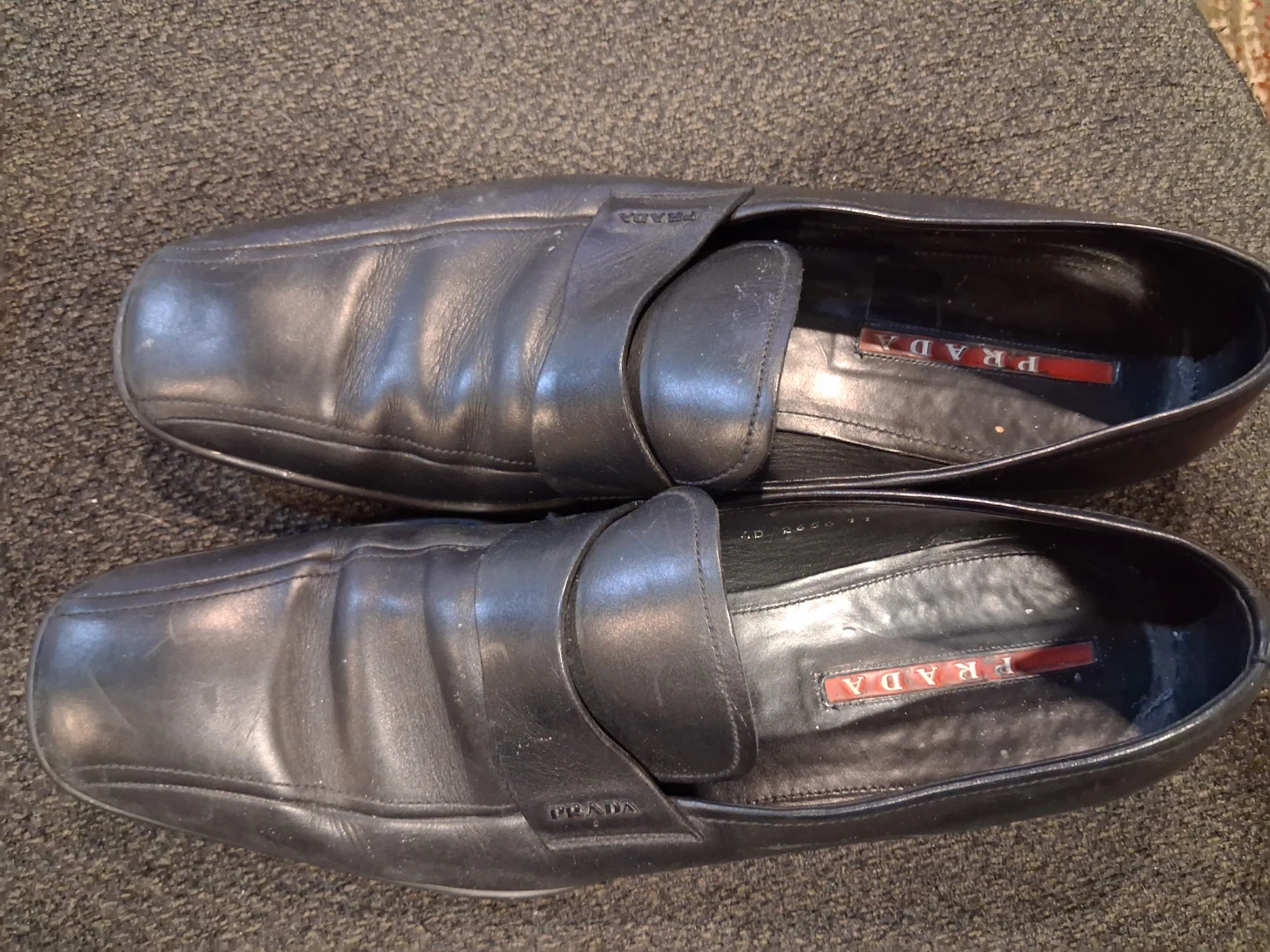12.5 Authentic Prada Black Leather Penny Loafers Size 12.5 - photo 2