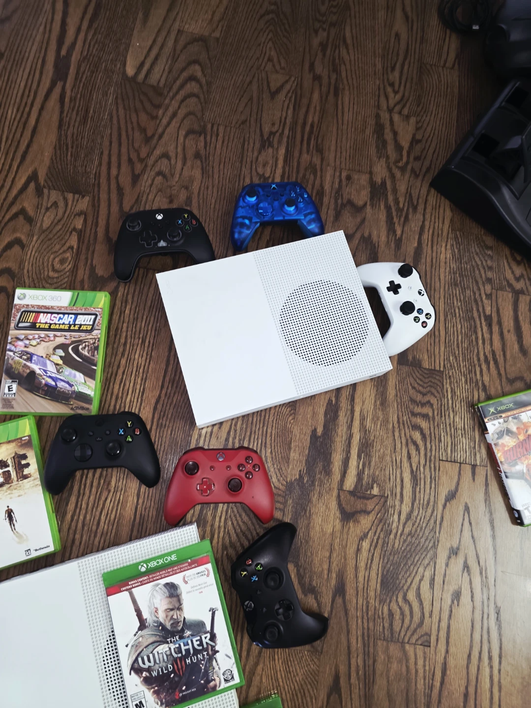 2 Xbox One S Console and ps4 nd ps3
