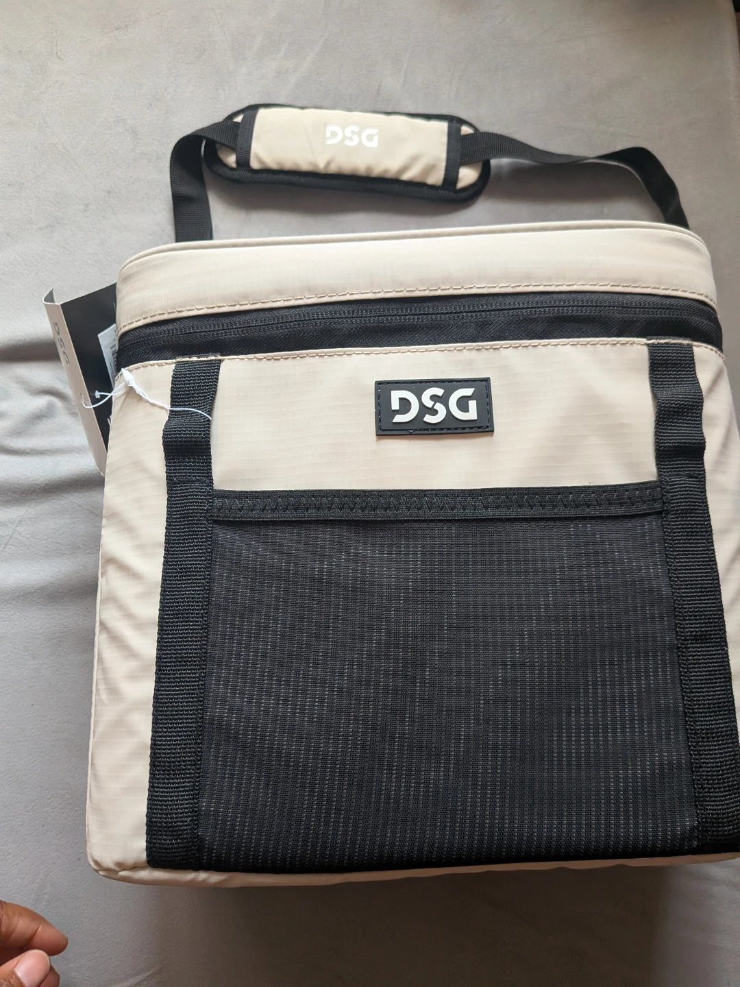 DSG Rally 12 Can Cooler