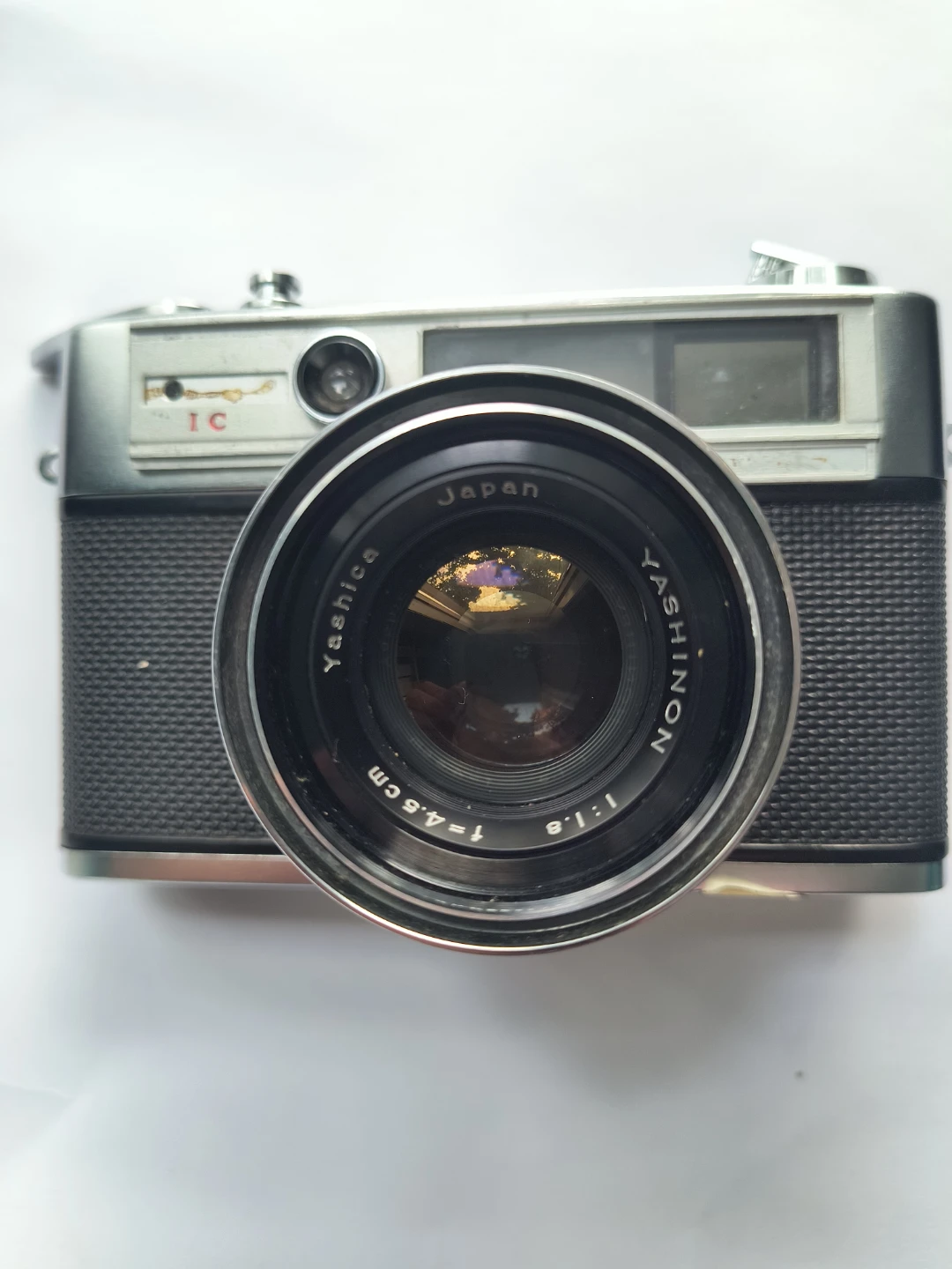 Yashica 1C 35mm Film Camera - photo 2