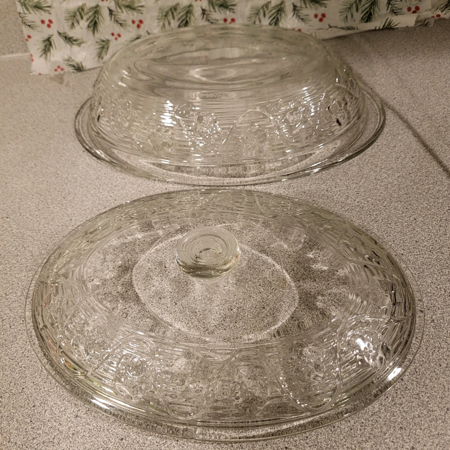 Vintage Glass Casserole Dish with Lid - photo 3