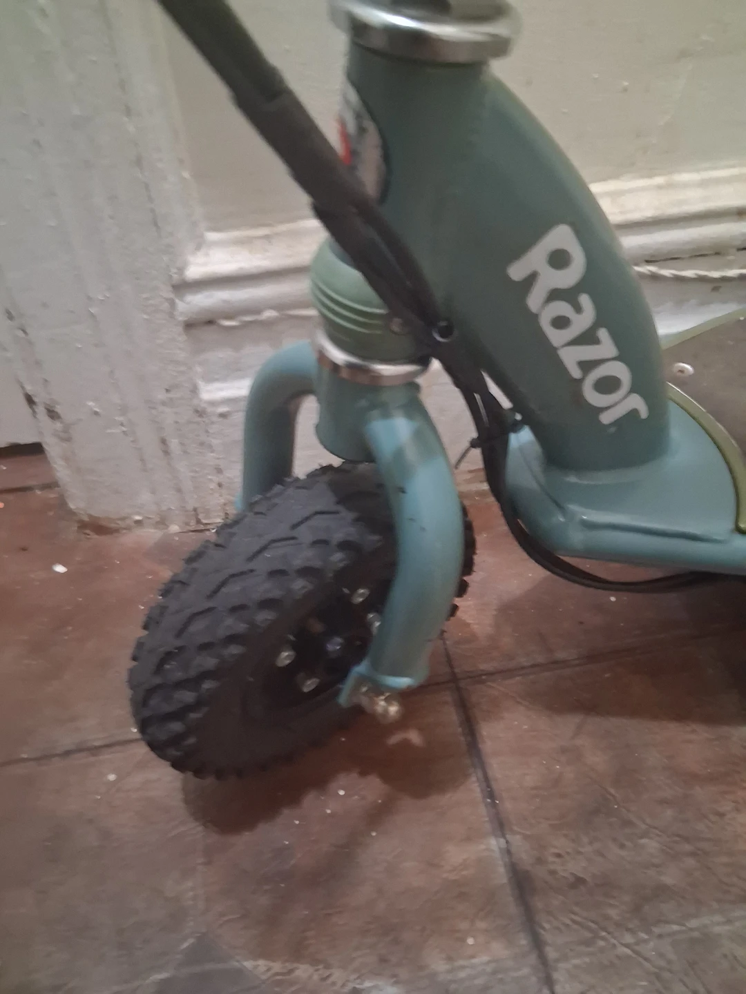 Razor electric scooter - photo 2
