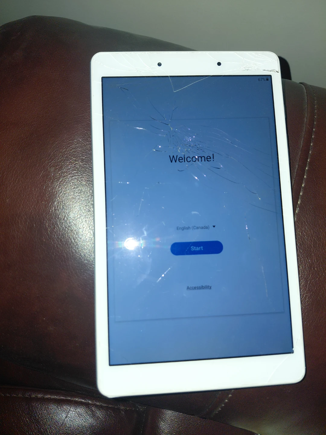 Samsung Galaxy Tablet (Cracked Screen)