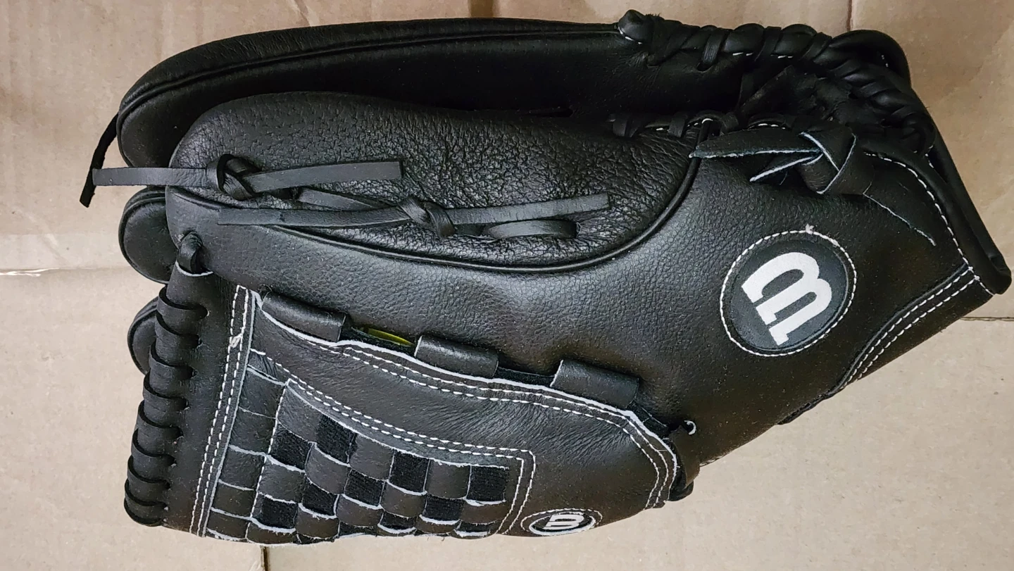 Wilson Baseball Glove - photo 2