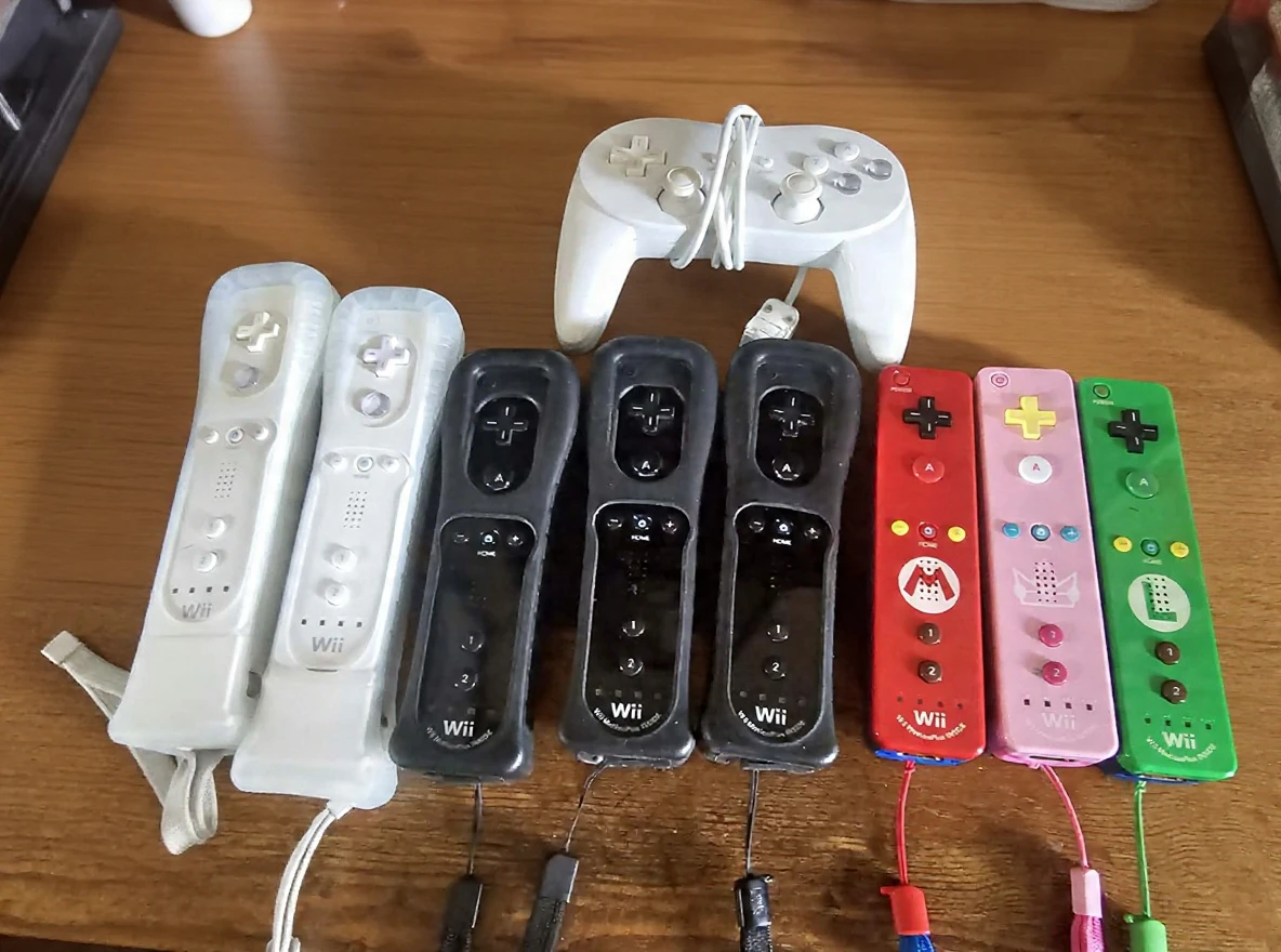 Nintendo Wii Motion Plus Controllers (Prices In Description)