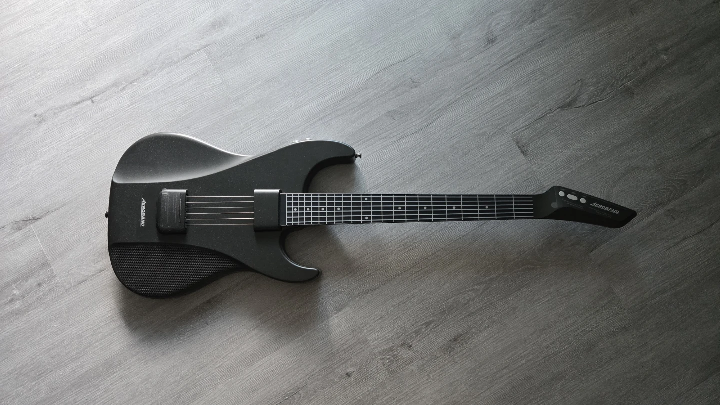 AeroBand Smart Guitar