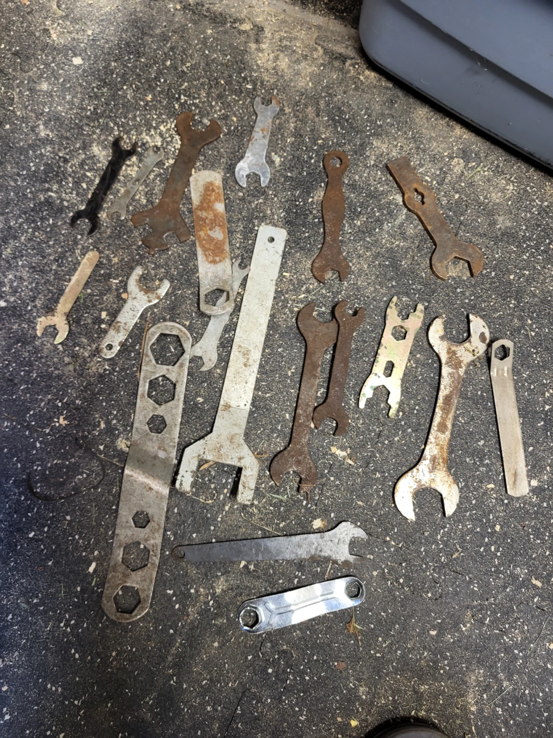 Assorted Bike Bicycle Wrench Set