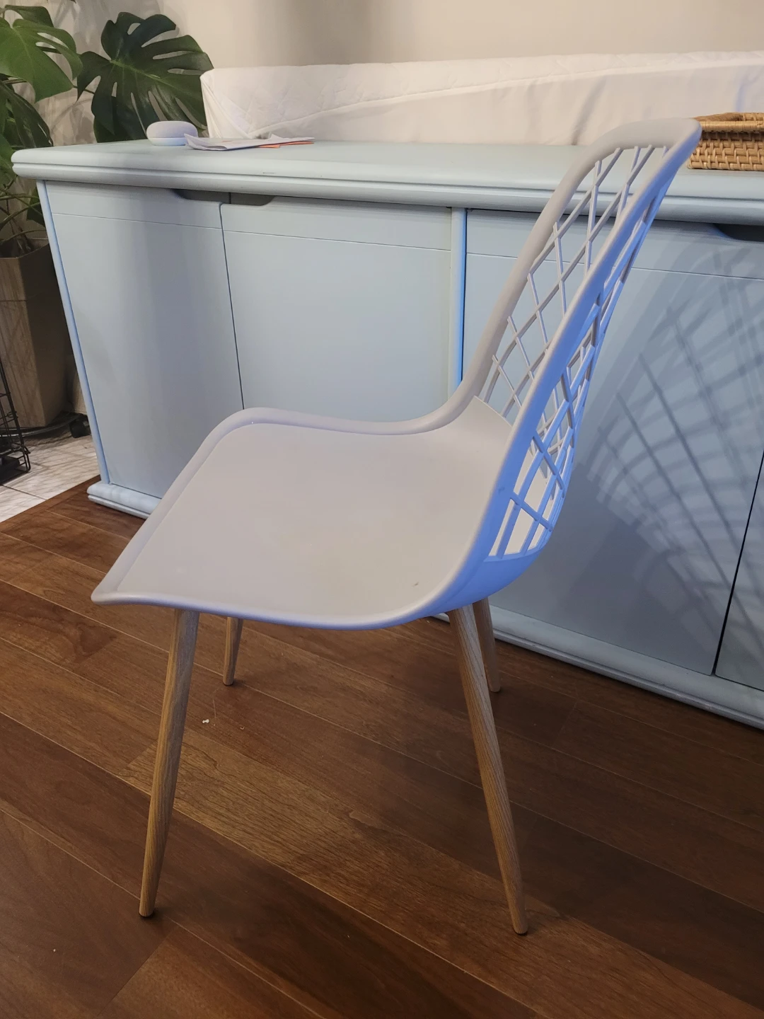 Modern Light Grey Chair - photo 3