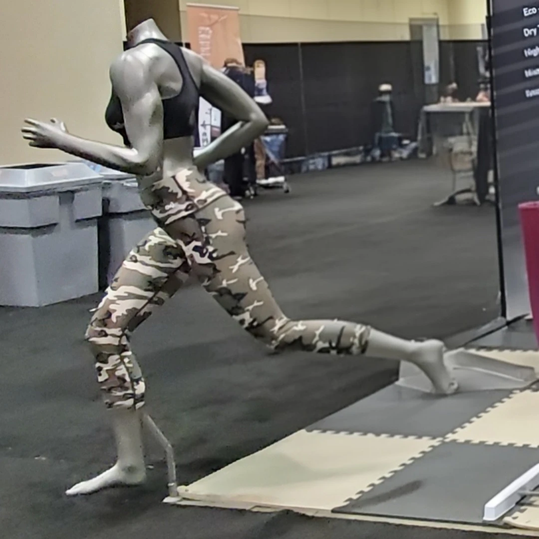 Female Mannequin Torso - photo 4