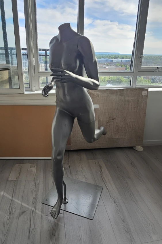 Female Mannequin Torso - photo 3
