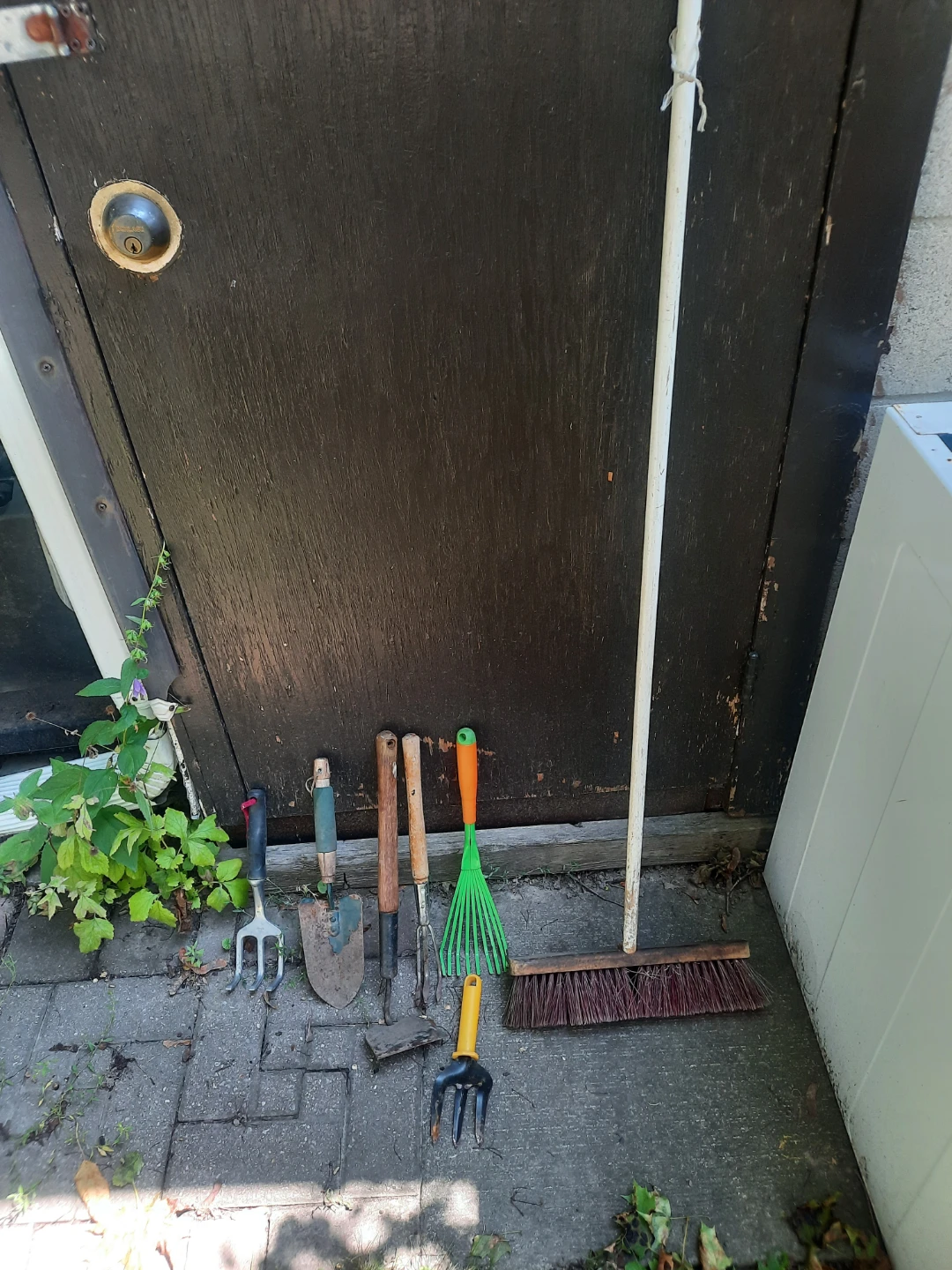 Gardening Tools Set - Shovel, Rake, Broom & More