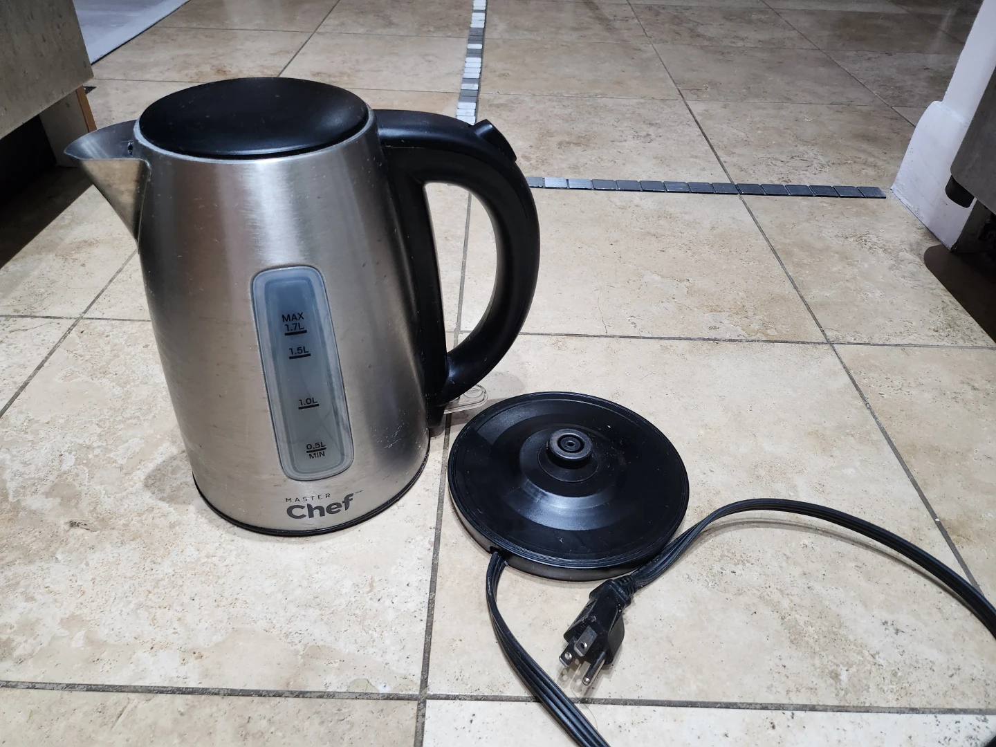 Master Chef Stainless Steel Electric Kettle - photo 2