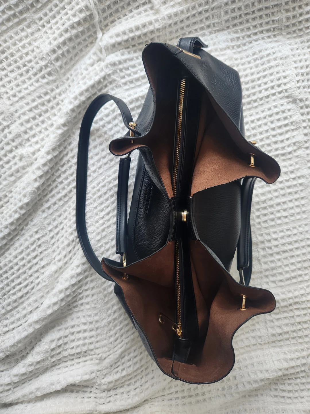 Black Bag - photo 2