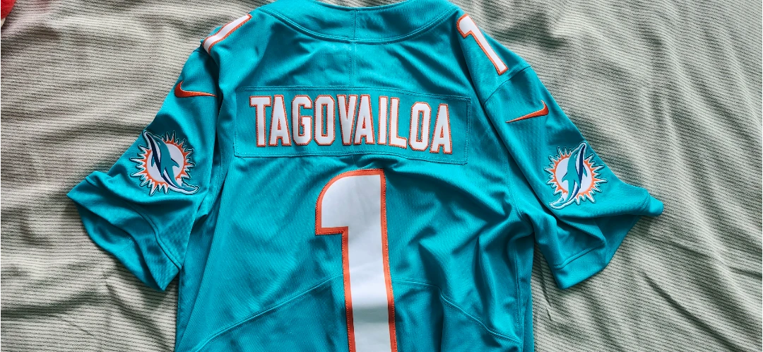 Miami Dolphins Tagovailoa size S nike limited jersey