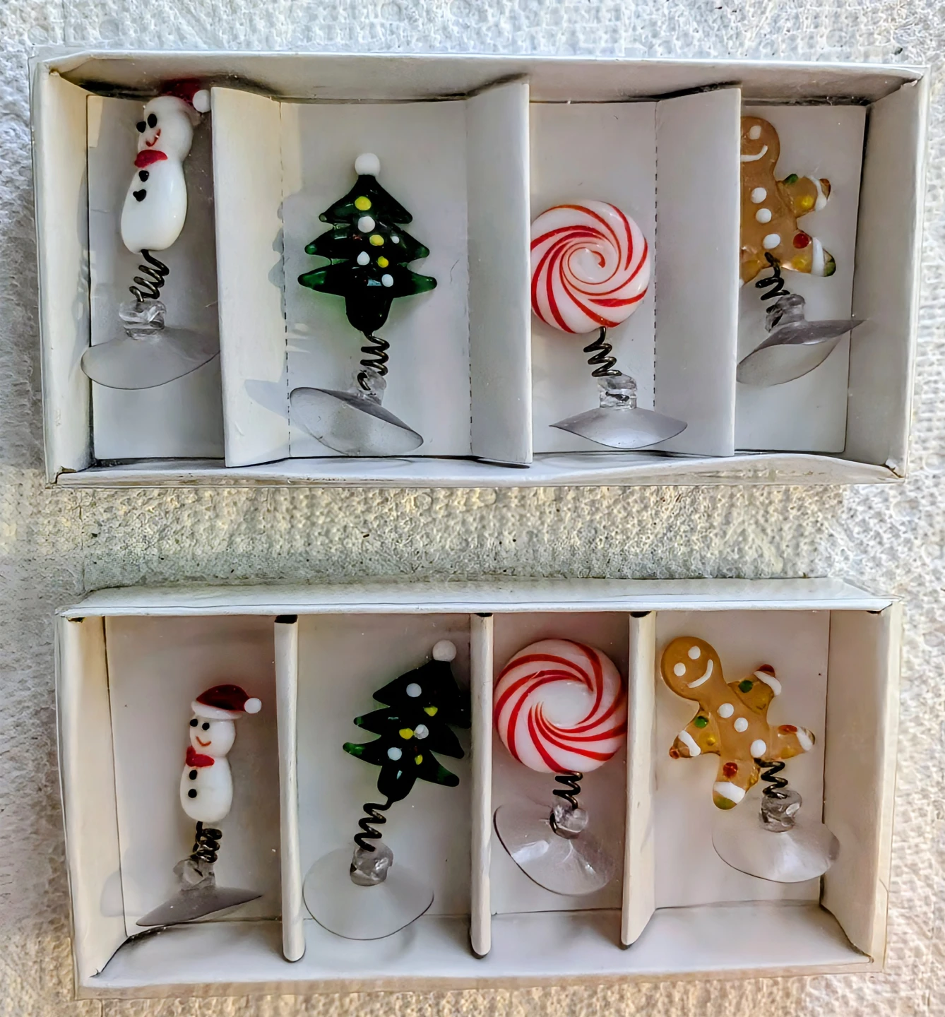 Set of 4 Glass Christmas Figurines with Suction Cups