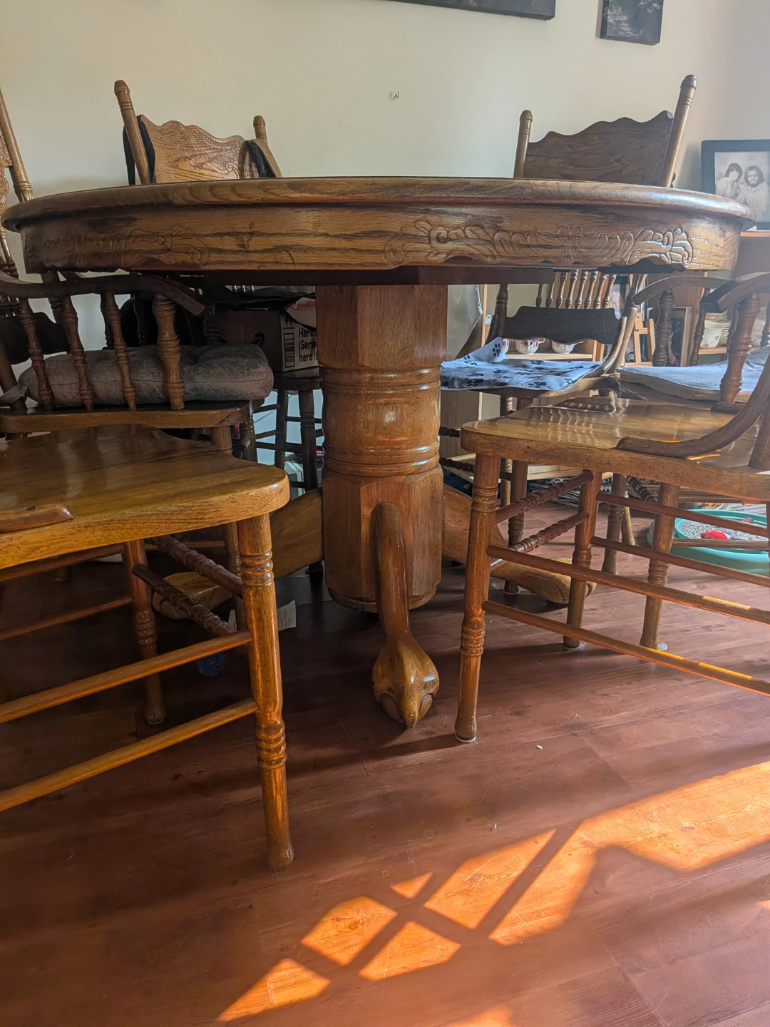 Dinning Table and Hutch - photo 2