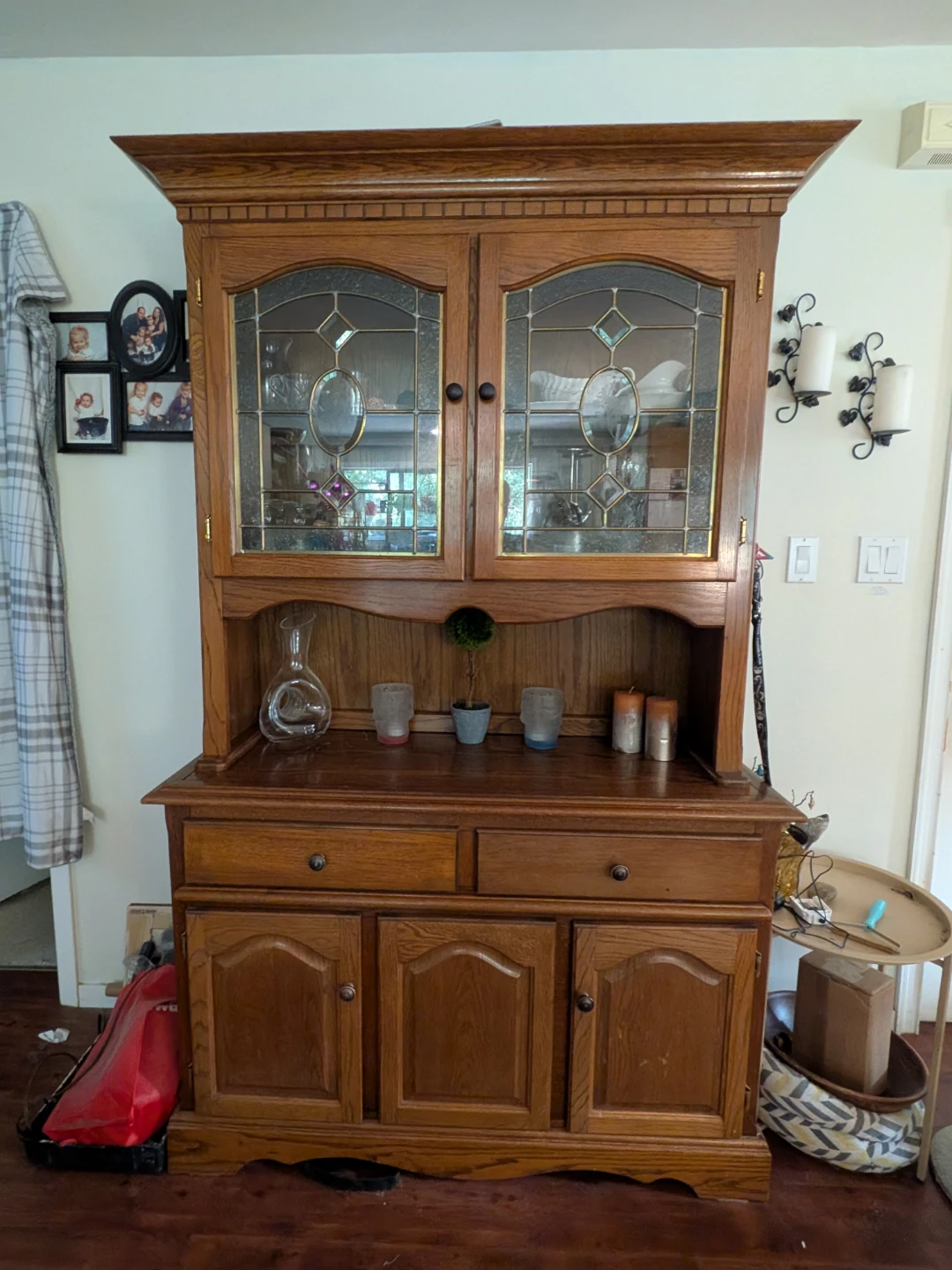 Dinning Table and Hutch - photo 4