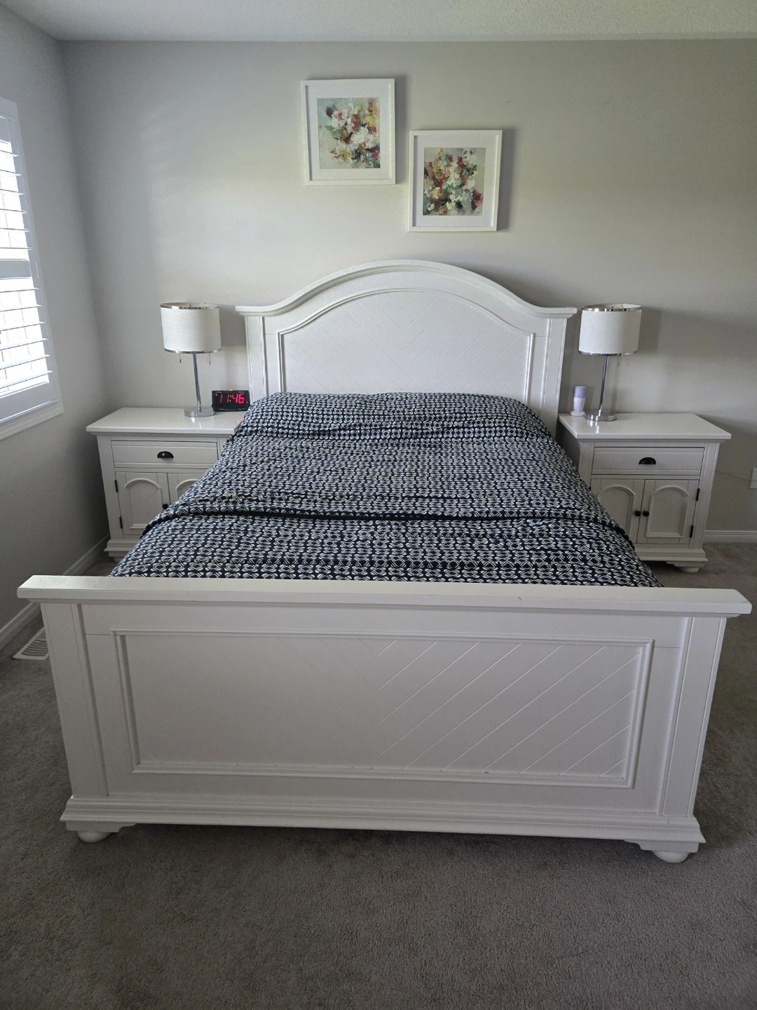 White Bedroom Set – Bed, Vanity & 2 Nightstands