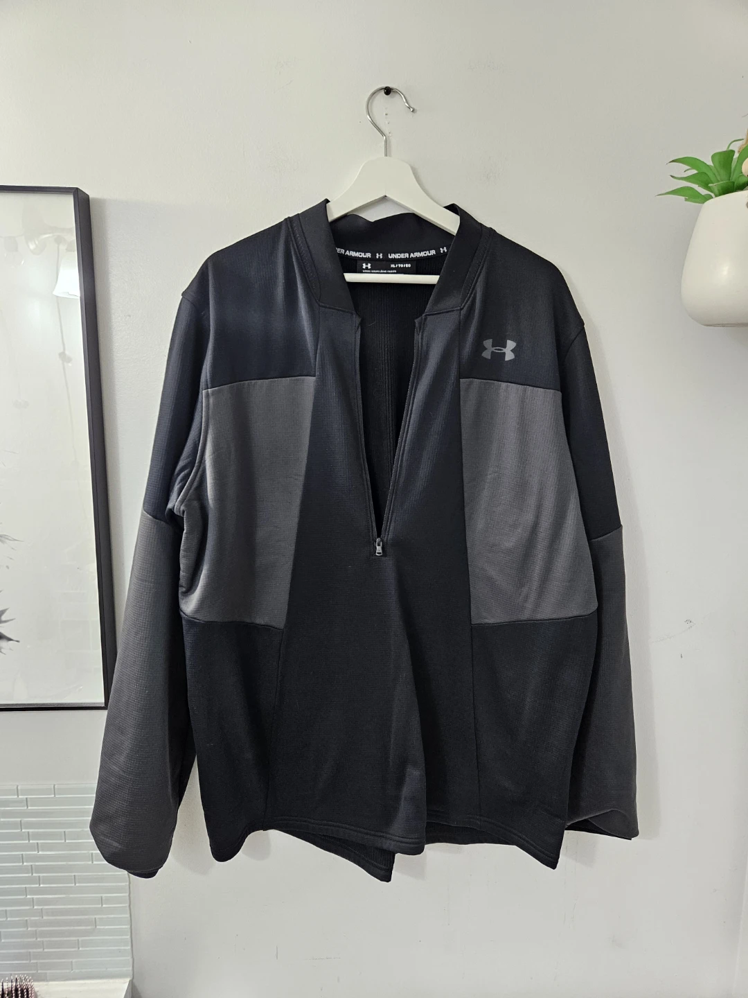 Mens under armour 1/4 zip | size xl