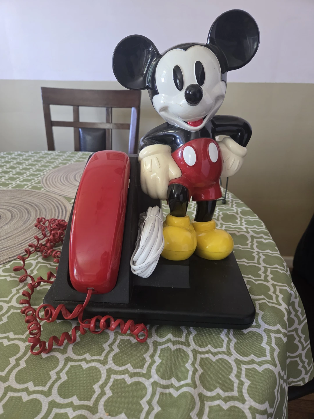 AT&T Mickey Mouse novelty corded phone