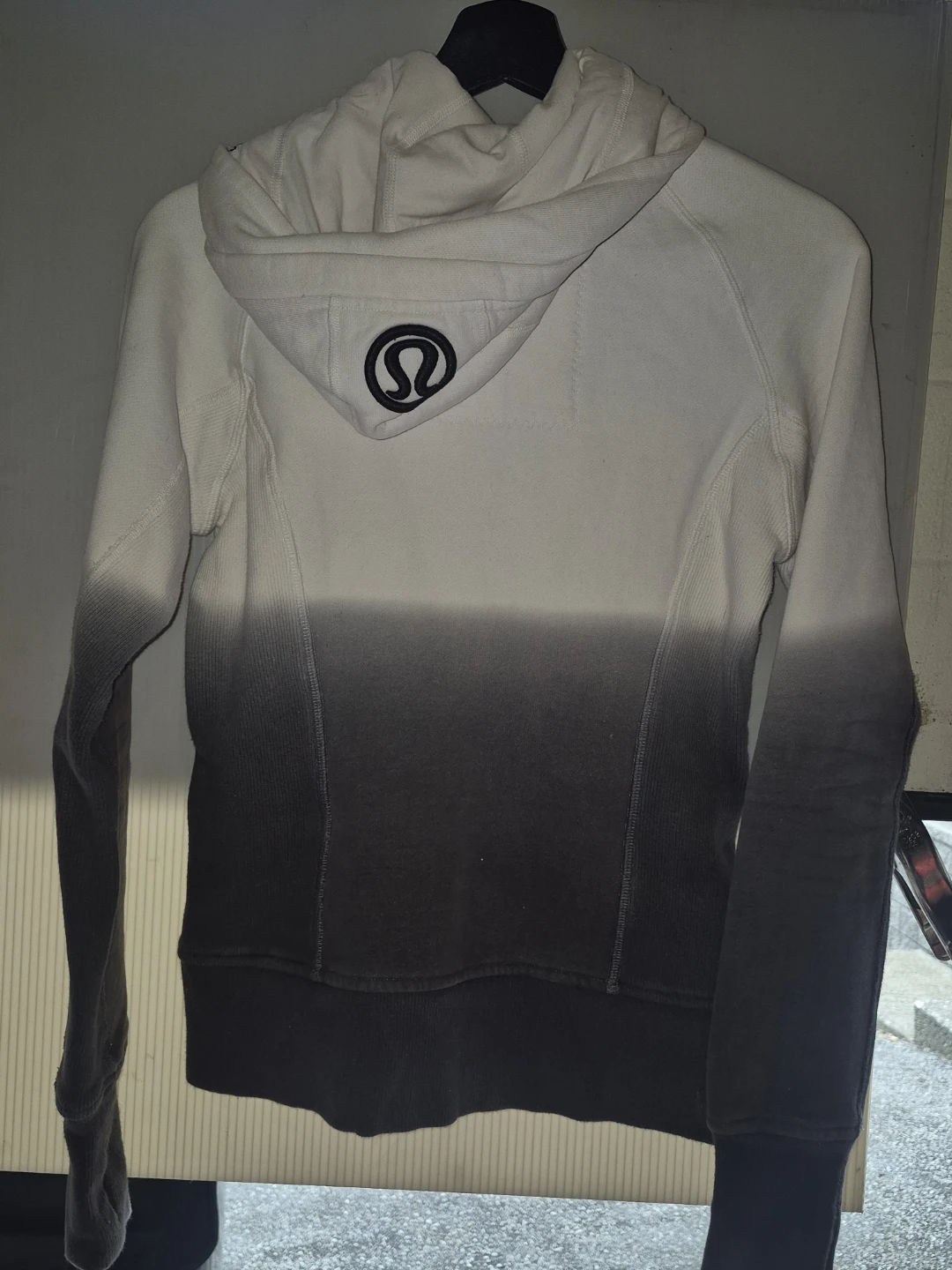 Lululemon Athletica Ombre Hoodie - photo 2