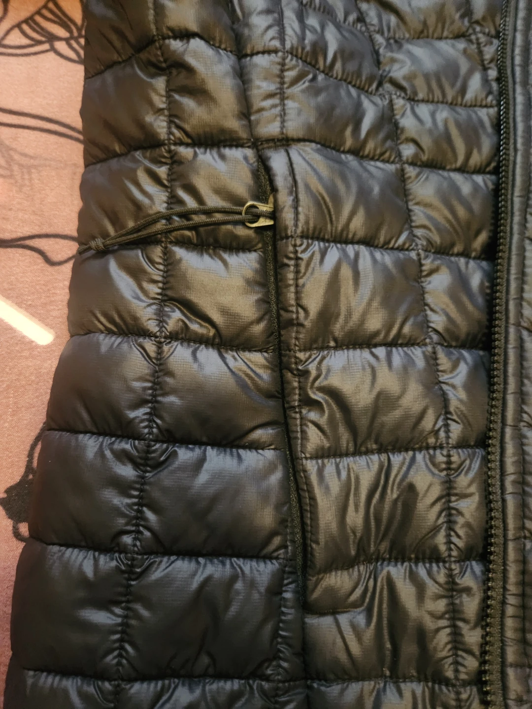 The North Face Women's Black Puffer Jacket - photo 5