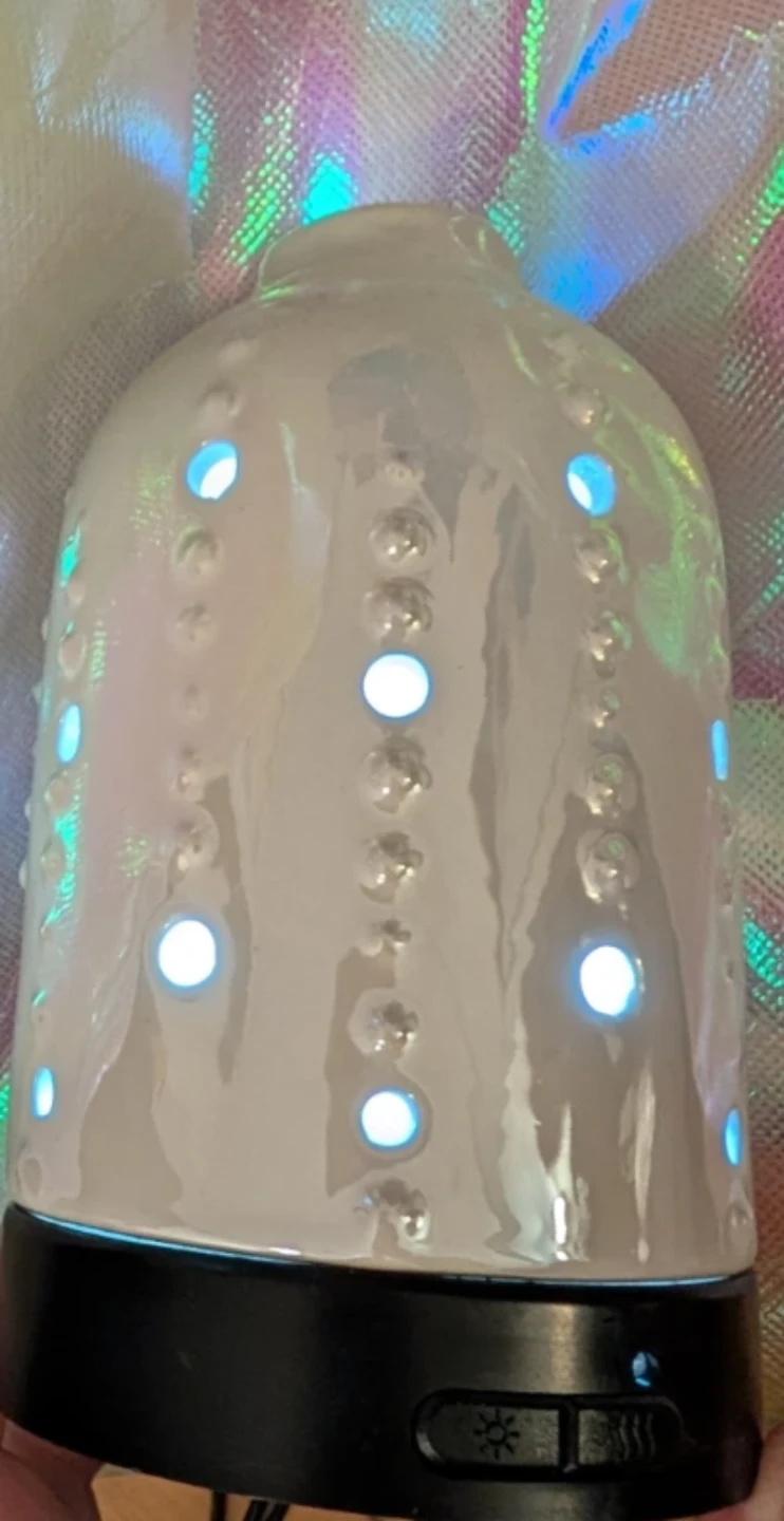 Pearl Ultrasonic Diffuser and peppermint oil - photo 3