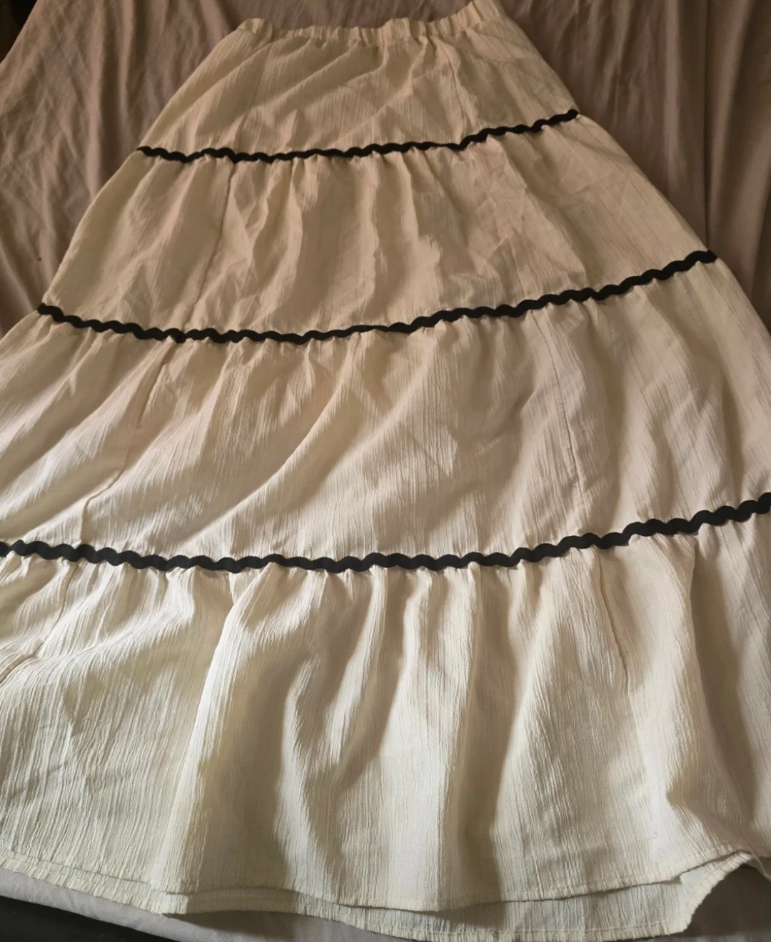 Cream Tiered Maxi Skirt and Cropped Jacket Set - photo 3