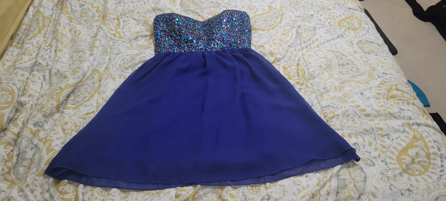 Carolina Blue Party Dress Size M
