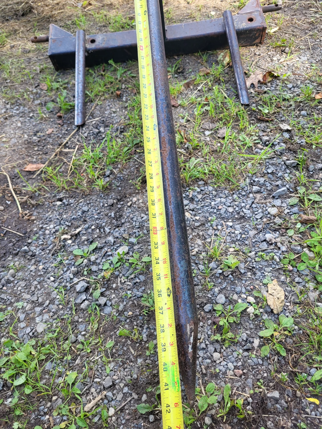 3 Point Hitch Bale Spear Attachment - photo 3
