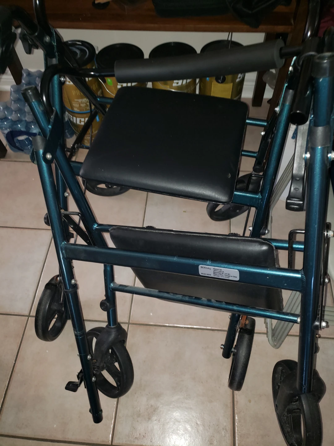 2 sets Medline Walker with Seat  parts - photo 4
