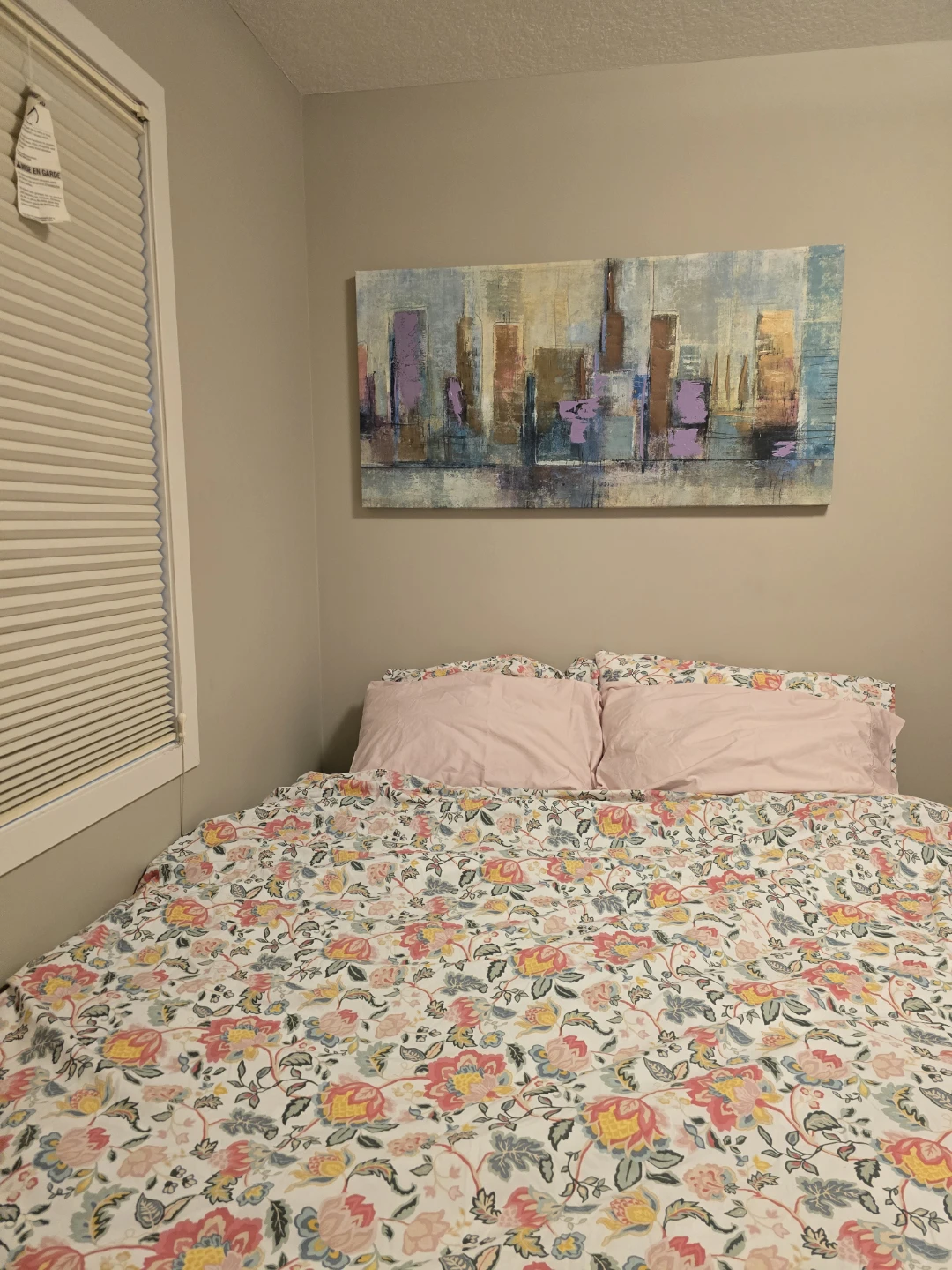 Female Room mate