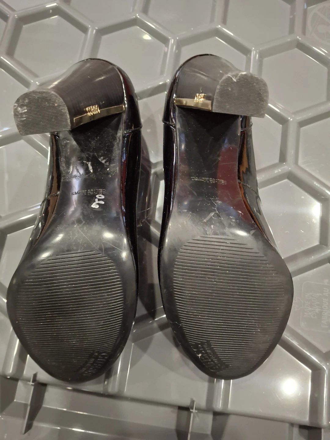 Guess Black Patent Heels with Gold Buckle - photo 5