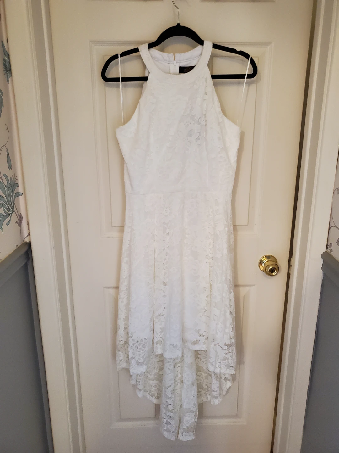White Lace Halter High-Low Dress...New - photo 3