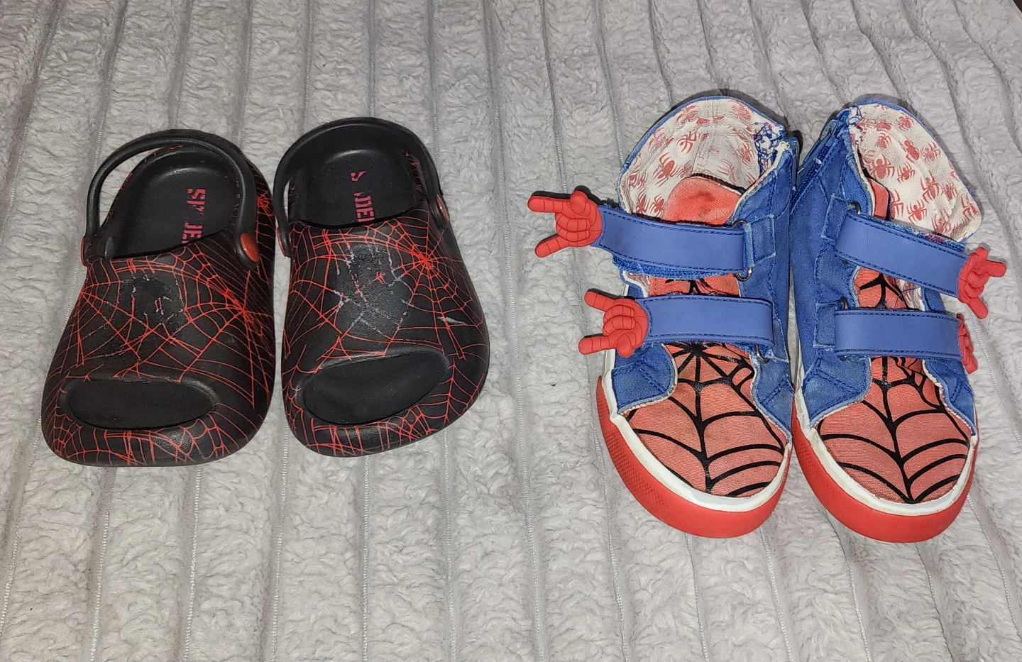 Marvel Spider-Man High-Top Sneakers Size 1