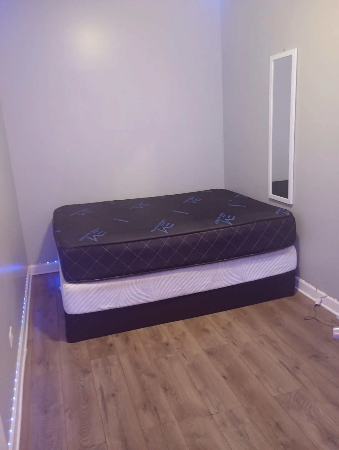 Cuarto para rentar - photo 2