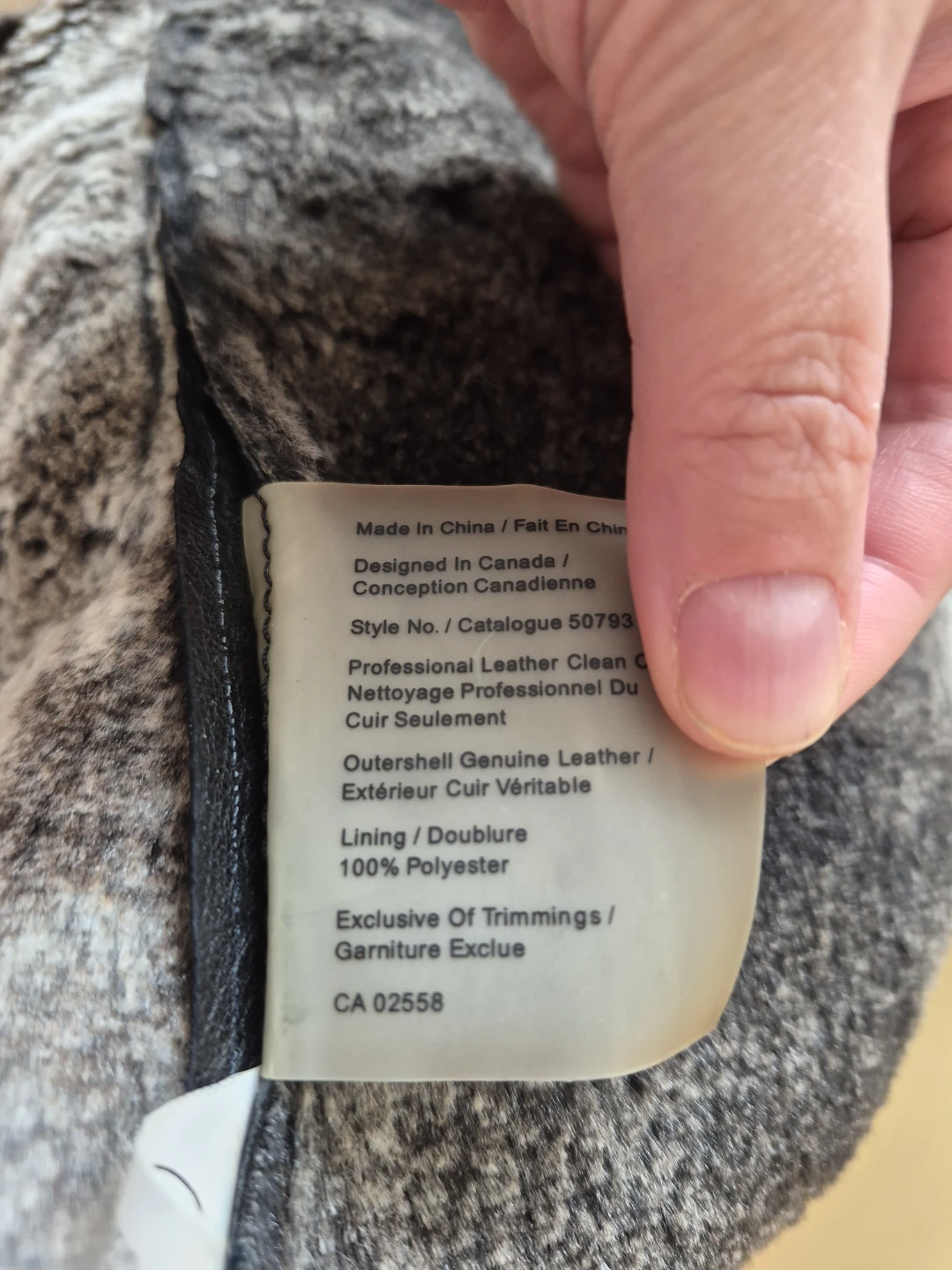 XL Danier Leather & Fur Hooded Jacket - photo 3